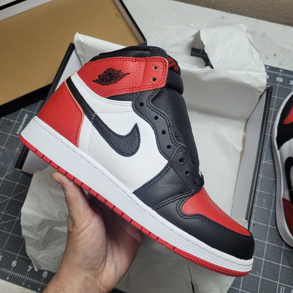 Nike Air Jordan 1 High BRED TOE Custom Size 7 Youth